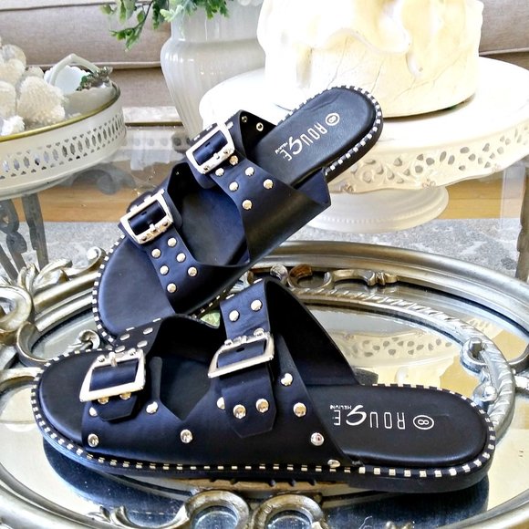Rouge! Shoes - BUCKLES & RIVETS Slide ON SANDAL SZ 8